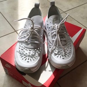 Nike Air Max Thea with original box